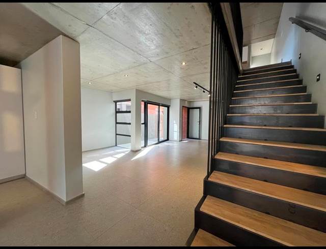 3 BEDROOM PROPERTY TO RENT IN MENLO PARK