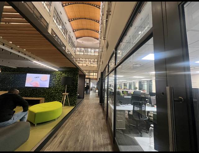 1,801M² OFFICE TO LET IN MELROSE ARCH