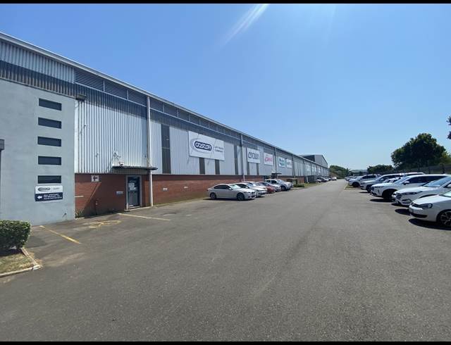 6,000M² WAREHOUSE TO LET IN RIVERHORSE VALLEY