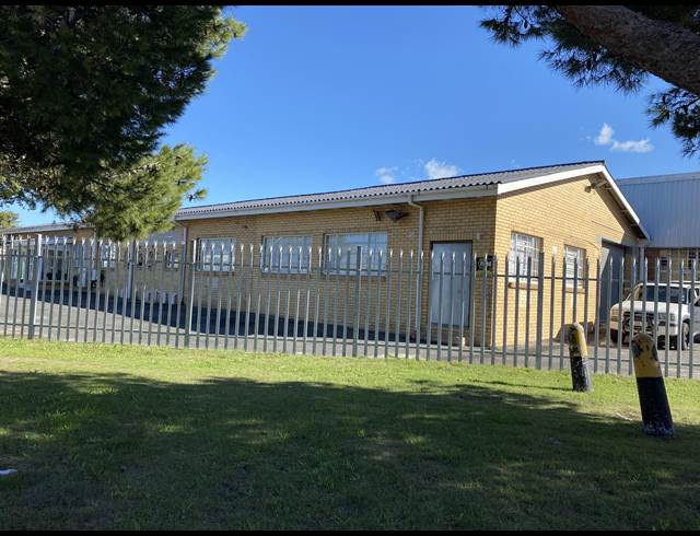 101M² OFFICE TO LET IN OTTERY