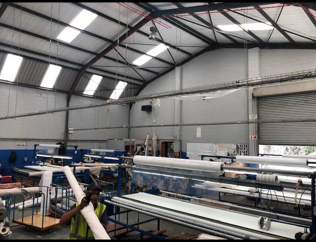 1,118M² WAREHOUSE RENTED IN STIKLAND INDUSTRIAL