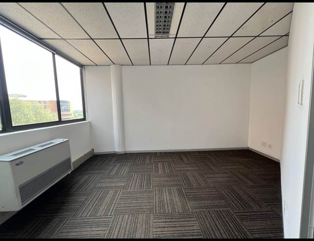 575M² OFFICE TO LET IN CENTURION CENTRAL