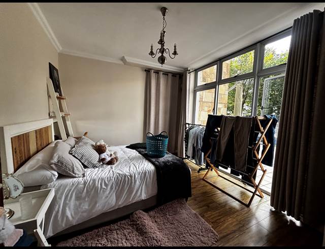 3 BEDROOM APARTMENT TO LET IN MORNINGSIDE