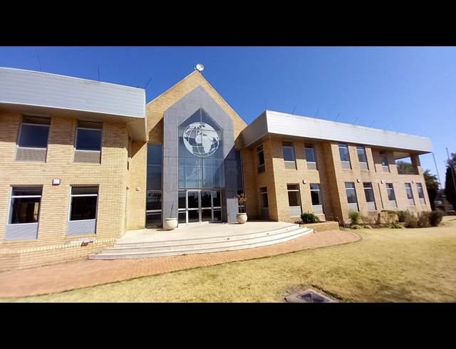 16,654M² WAREHOUSE TO LET IN MEADOWBROOK