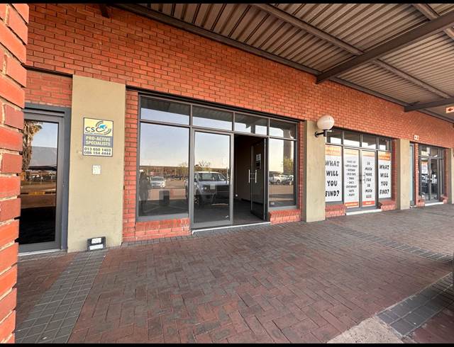 32M² RETAIL TO LET IN REYNO RIDGE