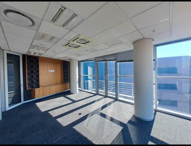 983M² OFFICE TO LET IN MELROSE ARCH