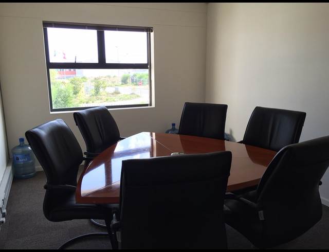 1,150M² FACTORY TO LET IN AIRPORT INDUSTRIA