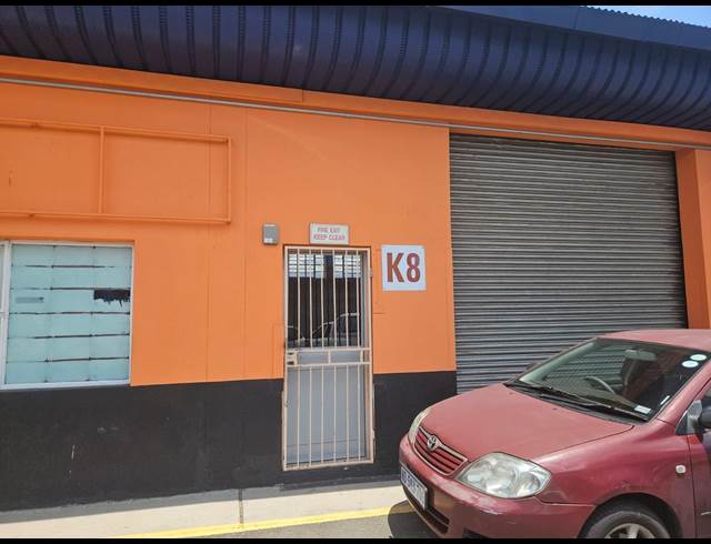 134M² WAREHOUSE TO LET IN STEELEDALE