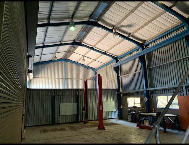 2,400M² INDUSTRIAL YARD TO LET IN AVOCA