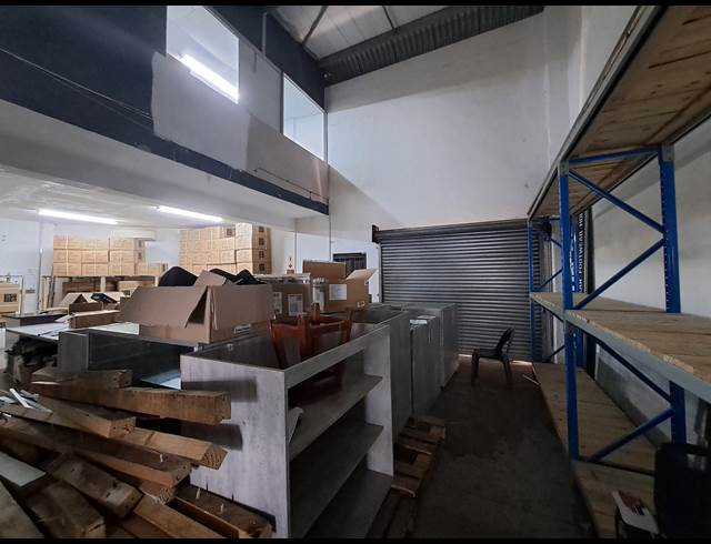 140M² MINI FACTORY RENTED IN BALLITO CENTRAL