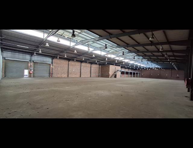 2,000M² WAREHOUSE TO LET IN BRAKPAN CENTRAL