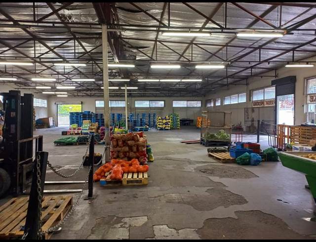 780M² RETAIL TO LET IN WHITE RIVER CENTRAL