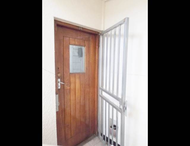 1 bed property to rent in TAMBOERSKLOOF