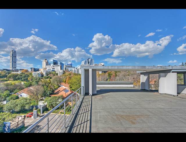 2 BEDROOM APARTMENT TO LET IN PARKMORE