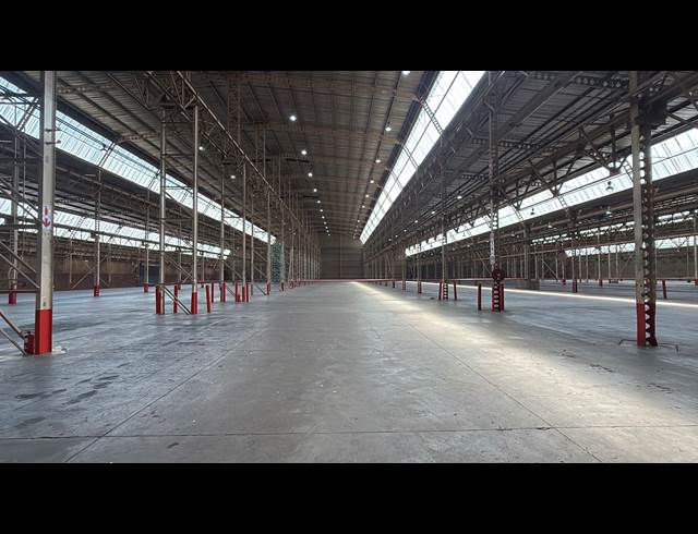 14,419M² WAREHOUSE TO LET IN ALRODE