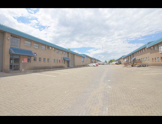 345.80M² WAREHOUSE TO LET IN KYA SANDS