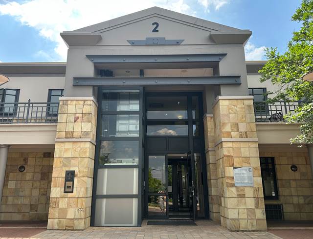 362M² OFFICE TO LET IN SANDTON CENTRAL