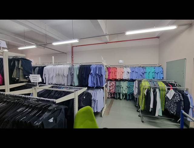 180M² MINI FACTORY TO LET IN SALT RIVER