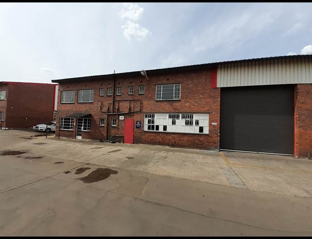 710M² WAREHOUSE TO LET IN ROBERTVILLE