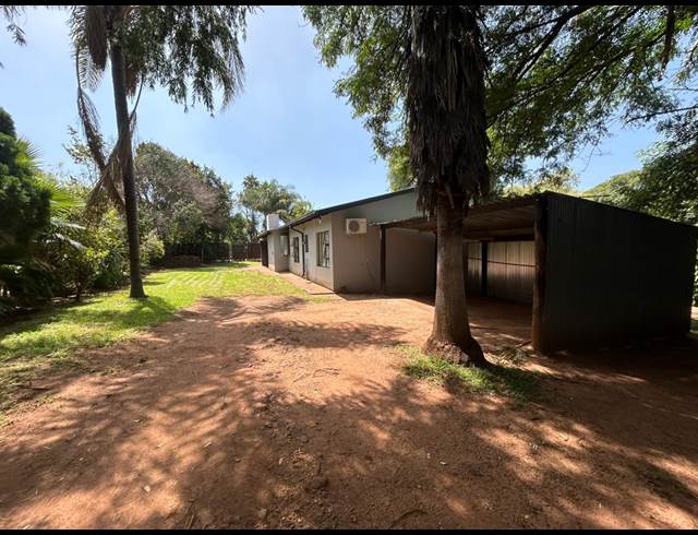 3 BEDROOM HOUSE TO LET IN SCHOEMANSVILLE