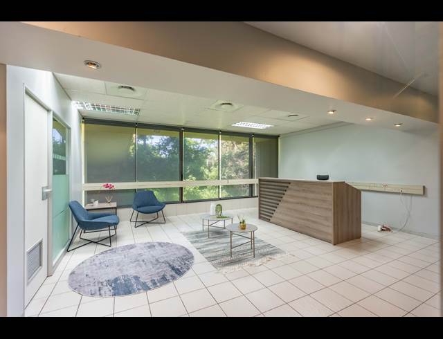 2,340M² BUSINESS CENTRE TO LET IN MORNINGSIDE
