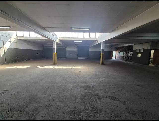 650M² WAREHOUSE TO LET IN WADEVILLE