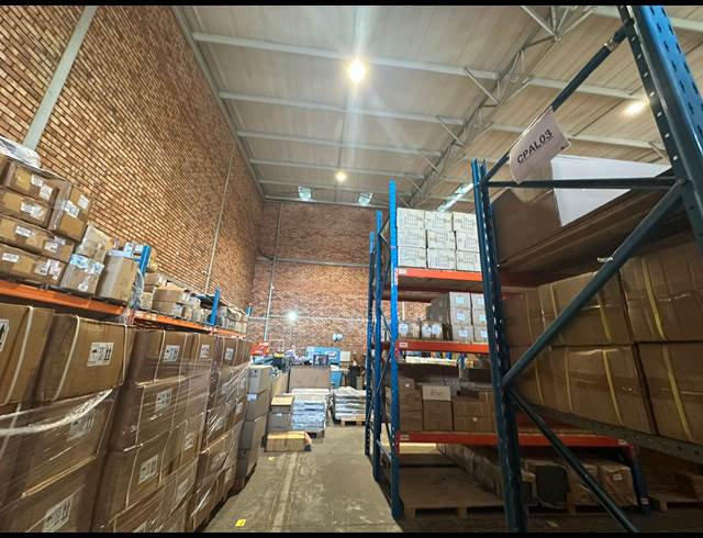 599.40M² WAREHOUSE TO LET IN MEADOWDALE