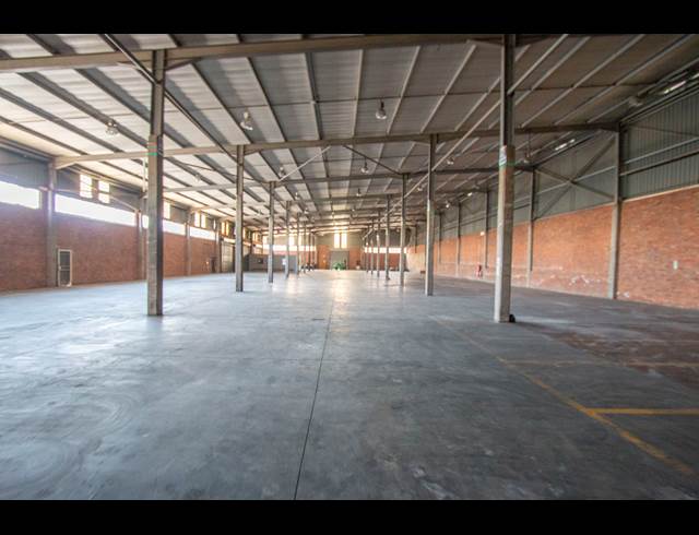 4,160M² WAREHOUSE TO LET IN KYA SANDS