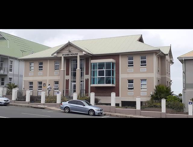 376M² OFFICE RENTED IN BEREA