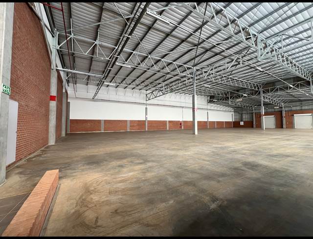 2,230M² WAREHOUSE TO LET IN HIGHVELD