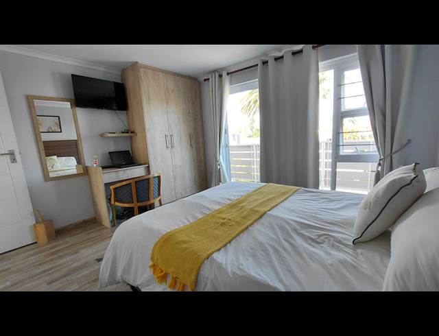 3 BEDROOM APARTMENT TO LET IN BLOUBERG RISE