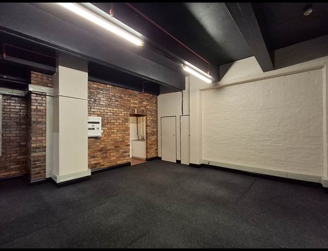 140M² OFFICE TO LET IN CAPE TOWN CITY CENTRE
