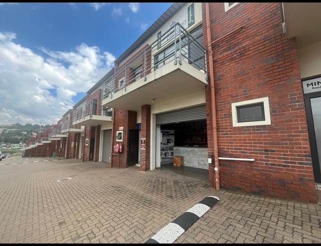 162M² WAREHOUSE TO LET IN TUNNEY
