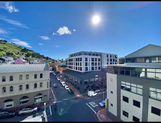 1 BEDROOM APARTMENT TO LET IN DE WATERKANT