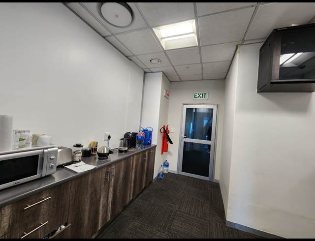 311M² OFFICE TO LET IN CAPE TOWN CITY CENTRE