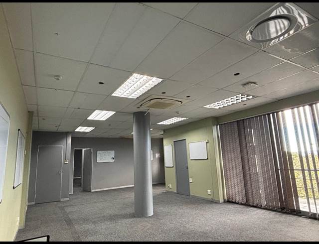 317M² OFFICE TO LET IN UMHLANGA RIDGE