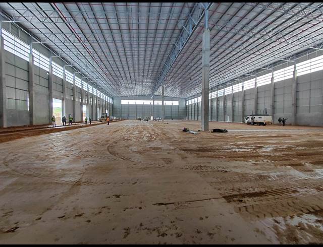 6,702M² WAREHOUSE TO LET IN BREDELL