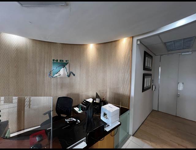 611M² OFFICE TO LET IN BELLVILLE CENTRAL