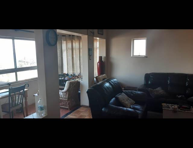 2 bed property to rent in OCEAN VIEW