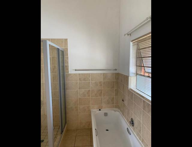 1 BEDROOM PROPERTY TO RENT IN SUGAR BUSH ESTATE