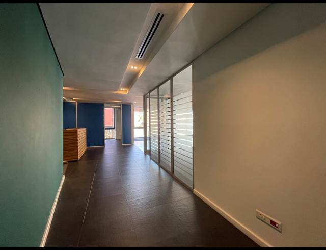 190M² OFFICE TO LET IN DE WATERKANT