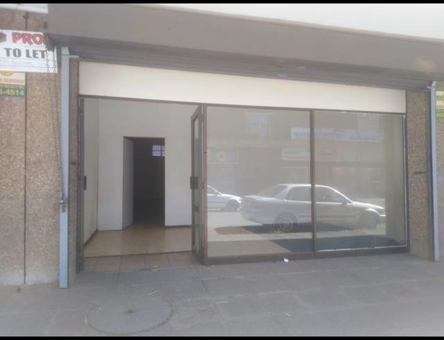 116M² BUSINESS TO LET IN LENASIA