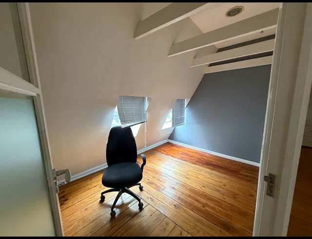232M² BUILDING TO LET IN CAPE TOWN CITY CENTRE
