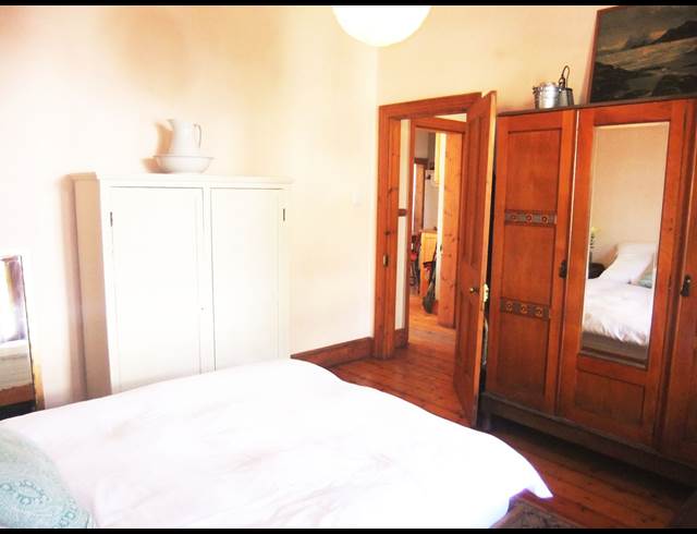 4 bed property to rent in WOODSTOCK