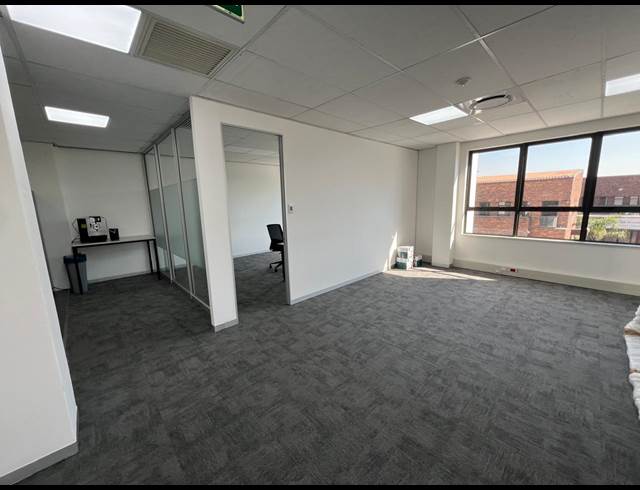 356M² OFFICE TO LET IN RIVONIA