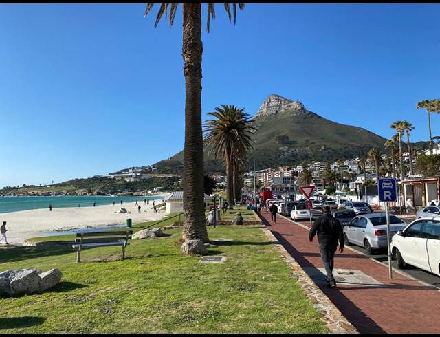 60M² RETAIL TO LET IN CAMPS BAY