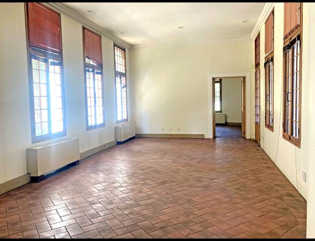 450M² OFFICE TO LET IN PARKTOWN