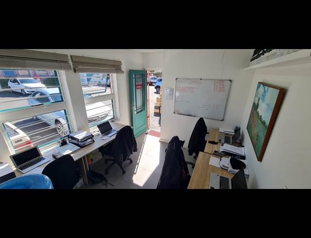 98M² WAREHOUSE TO LET IN DIEP RIVER