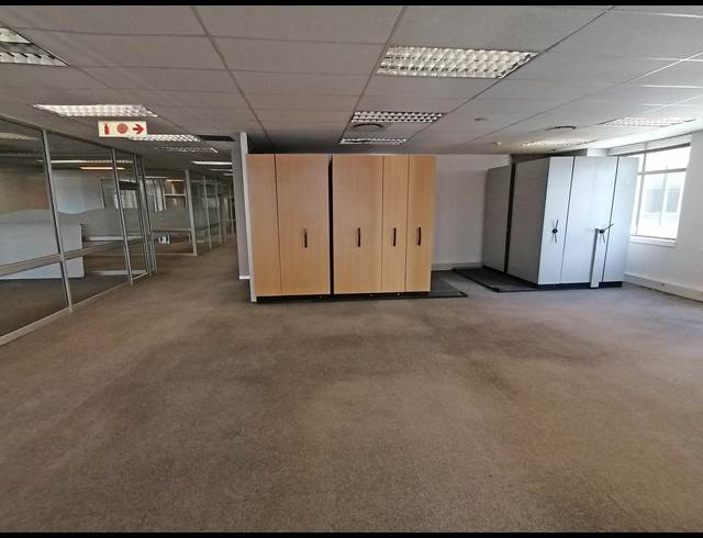 456M² OFFICE TO LET IN ROSEBANK