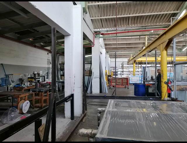 4,621M² WAREHOUSE TO LET IN PAROW INDUSTRIAL